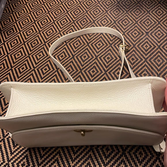 Vintage Coach ROYALTON BAG IVORY 4403 -from the Madison collection-made in Italy - Picture 9 of 16